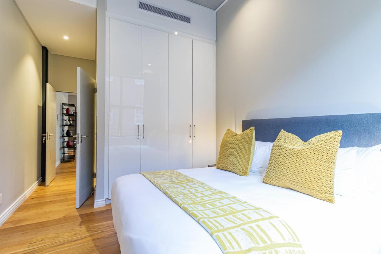 Spacious Family Apartment In Docklands, De Waterkant Кейптаун Екстериор снимка
